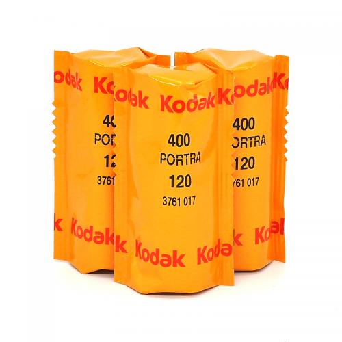 2024年9月期限　カラーネガフィルム　KODAK　PORTRA400　ブローニー120サイズ　3本組